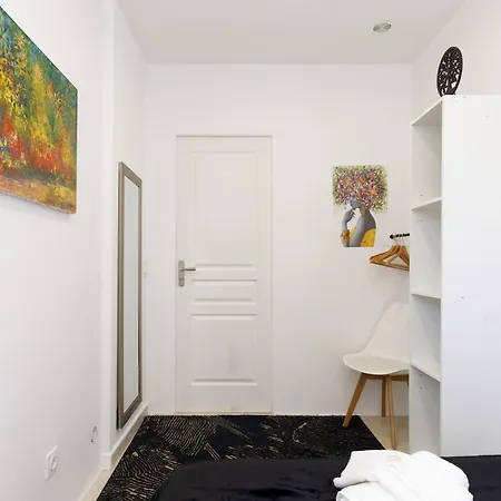 Lejlighed Beautiful Contemporary In The Center Of